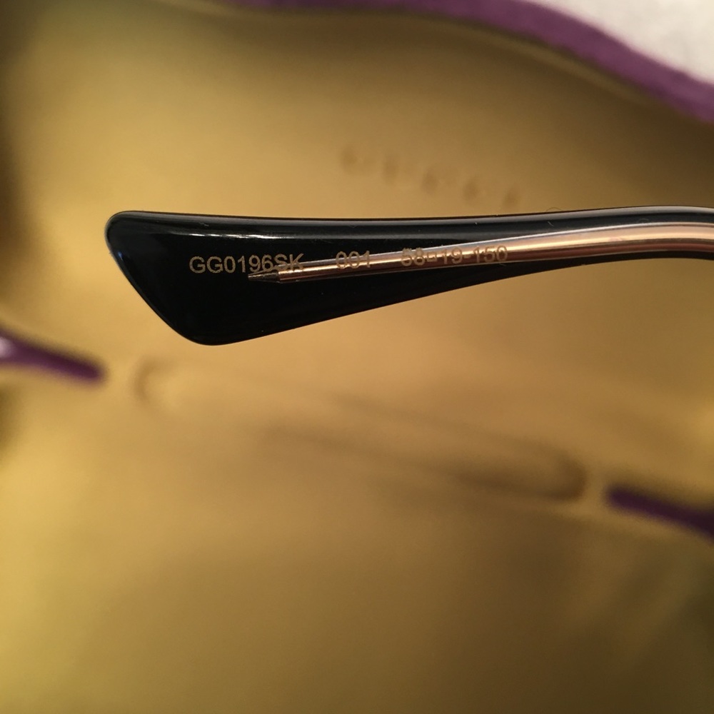 GUCCI SUNGLASSES - Picture 4 of 6